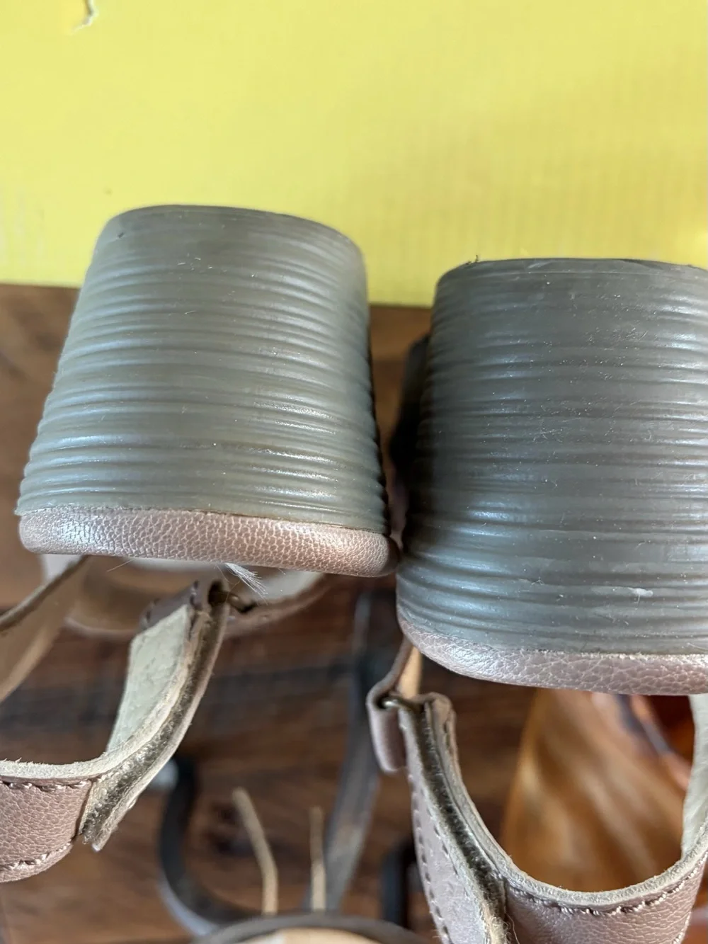 Fly London taupe wedge 36